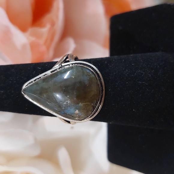 Source Unknown Jewelry - Laboradorite Stone Ring - Size 8